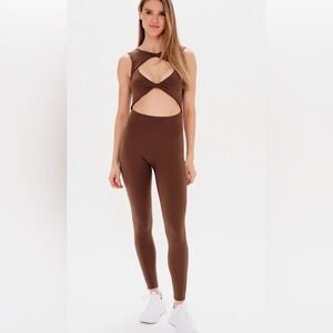 Revyve Peek-a-Boo Cutout Jumpsuit Espressò